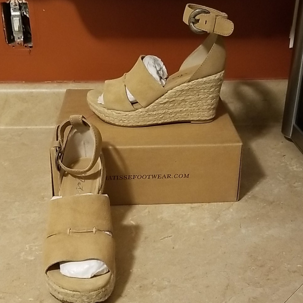 Matisse suede wedge Espadrilles size 8